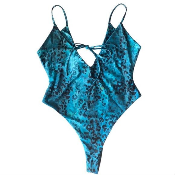 BooHoo, Teal Leopard Print, Deep V-Neck, One Piece Swimsuit, US Size 12, NEW - Picture 3 of 16